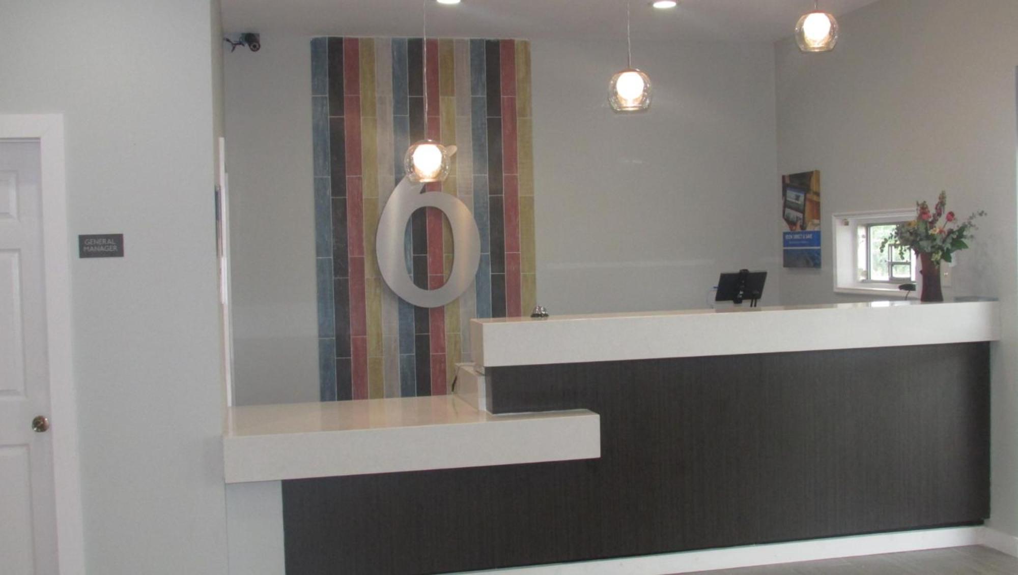 Motel 6 Brookhaven, Ms 外观 照片