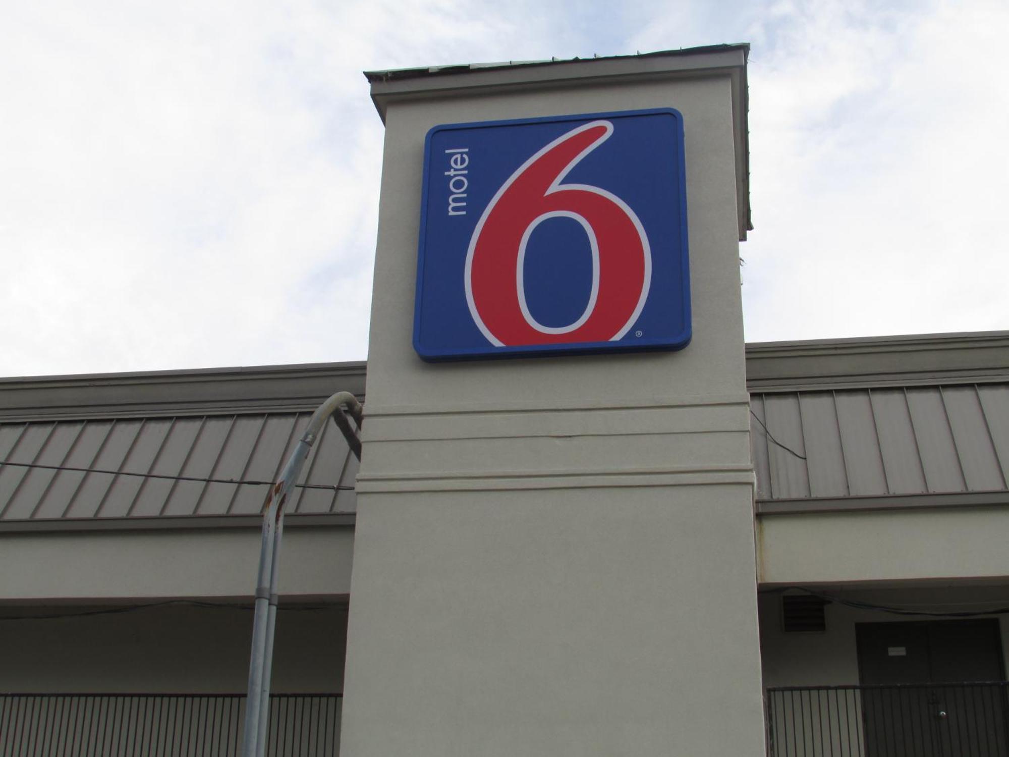 Motel 6 Brookhaven, Ms 外观 照片